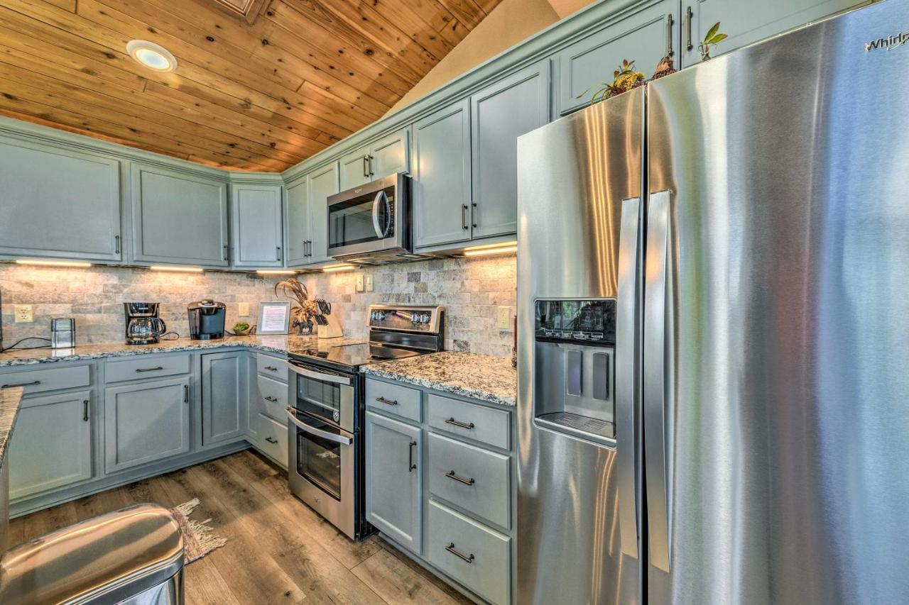 Serene Alto Cabin With Mountain Views And Fire Pit! Exterior photo